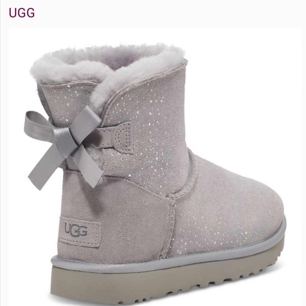 NWOT Women’s UGG Mini Bailey Bow Metallic Spots Booties - Picture 3 of 6